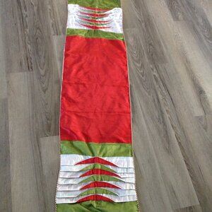 Christmas Table Runner, Poly, Shiny Festive, MCM Vibes, Bohemian Christmas Chic